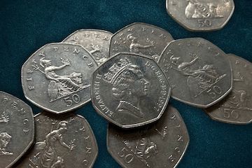 Circulated 1997 50p Coins Are Common Thumbnail